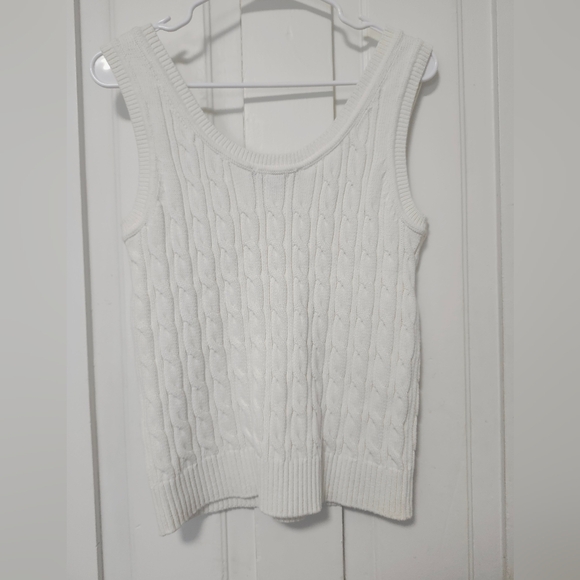 White Cable Knit Tank Top - Picture 4 of 4
